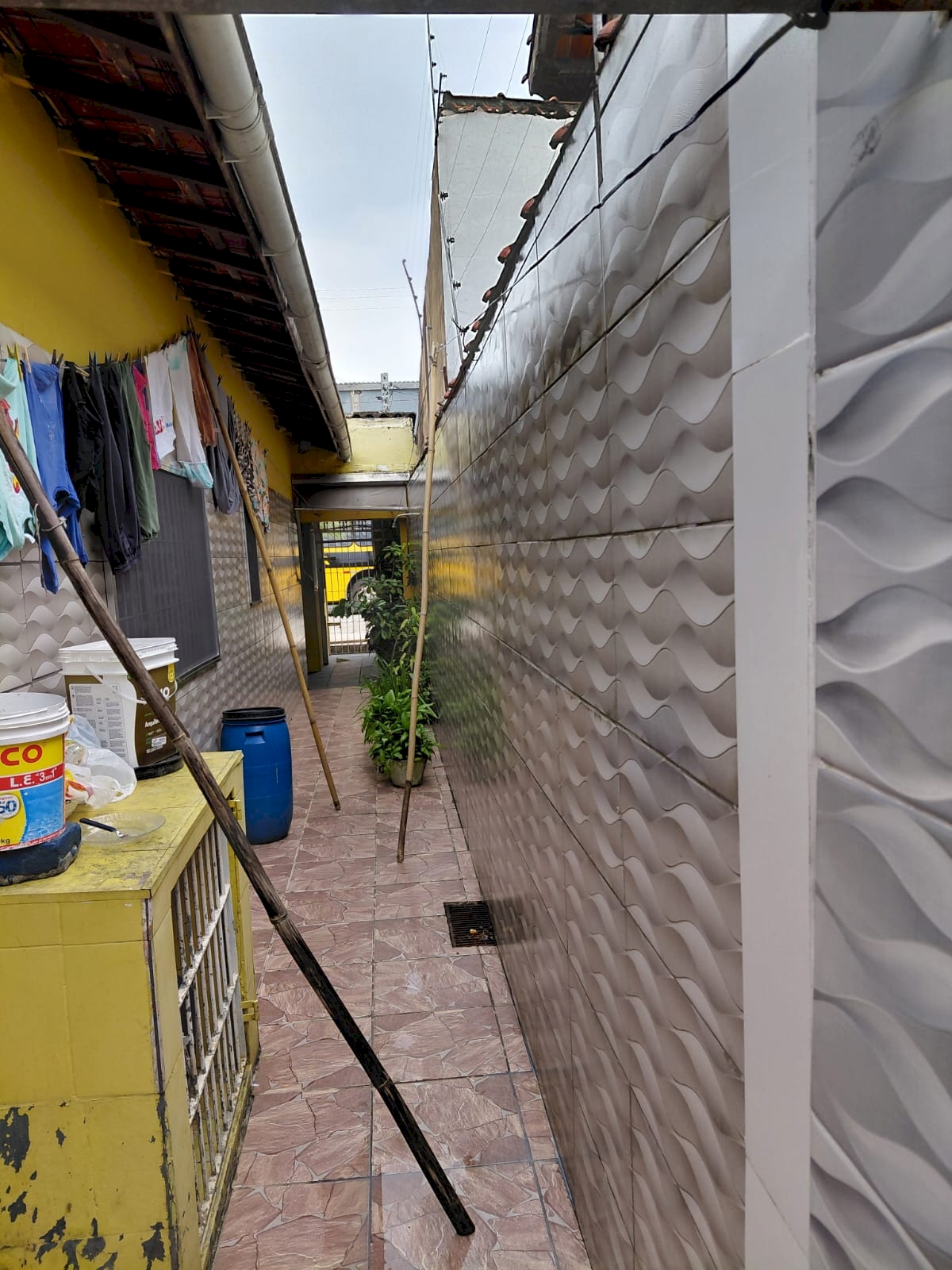 Imagem imóvel Casa Residencial - Lado Pista