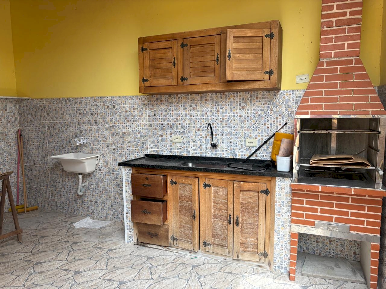 Imagem imóvel Casa Residencial - Lado Pista