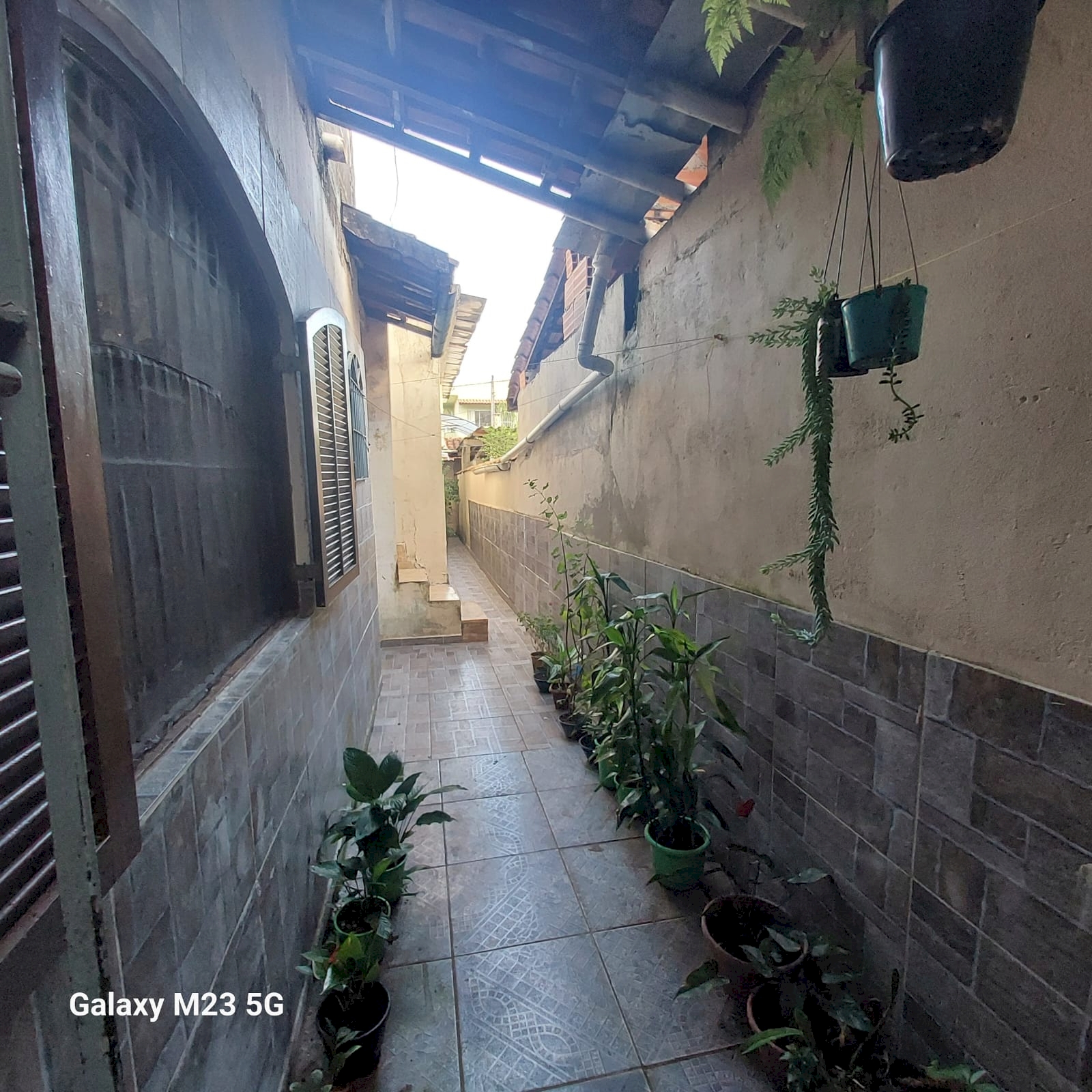 Imagem imóvel Casa Residencial - Lado Pista