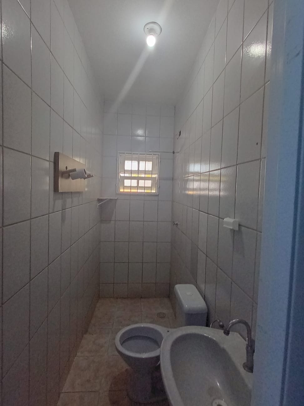 Imagem imóvel Casa Residencial - Lado Pista