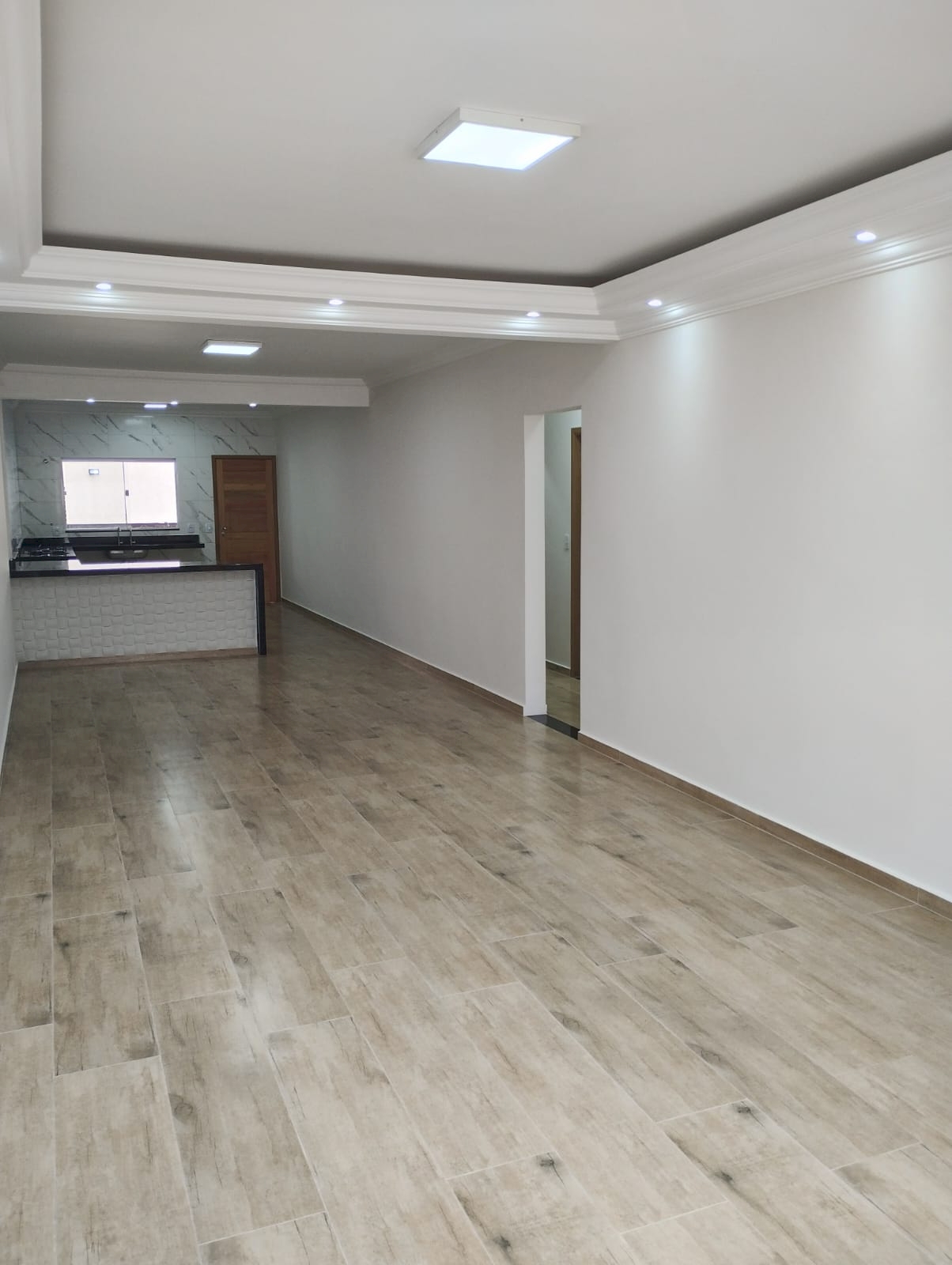 8be4614ab364f71bd05f6ac34a337580.jpg
