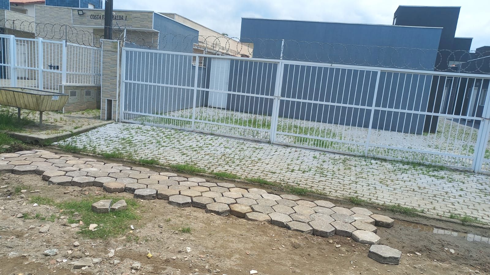 Casa Residencial - Em condomínio