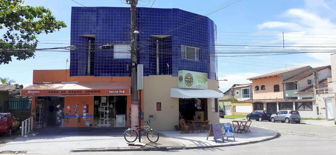 Prédio Residencial e Comercial