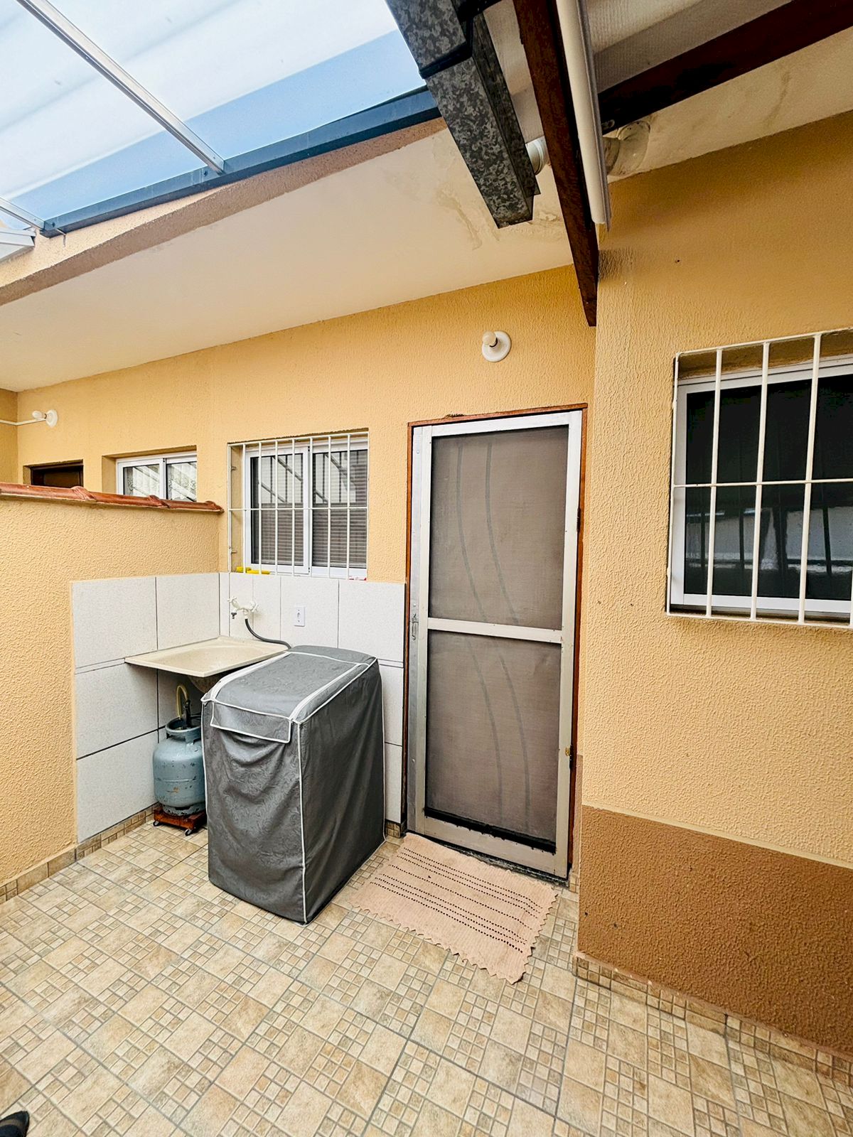 Casa Residencial - Em condomínio