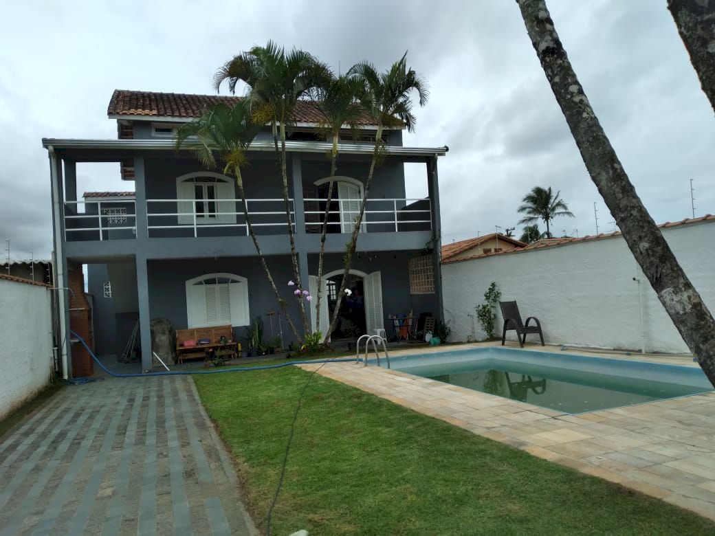 Sobrado Residencial - Ótima Localização