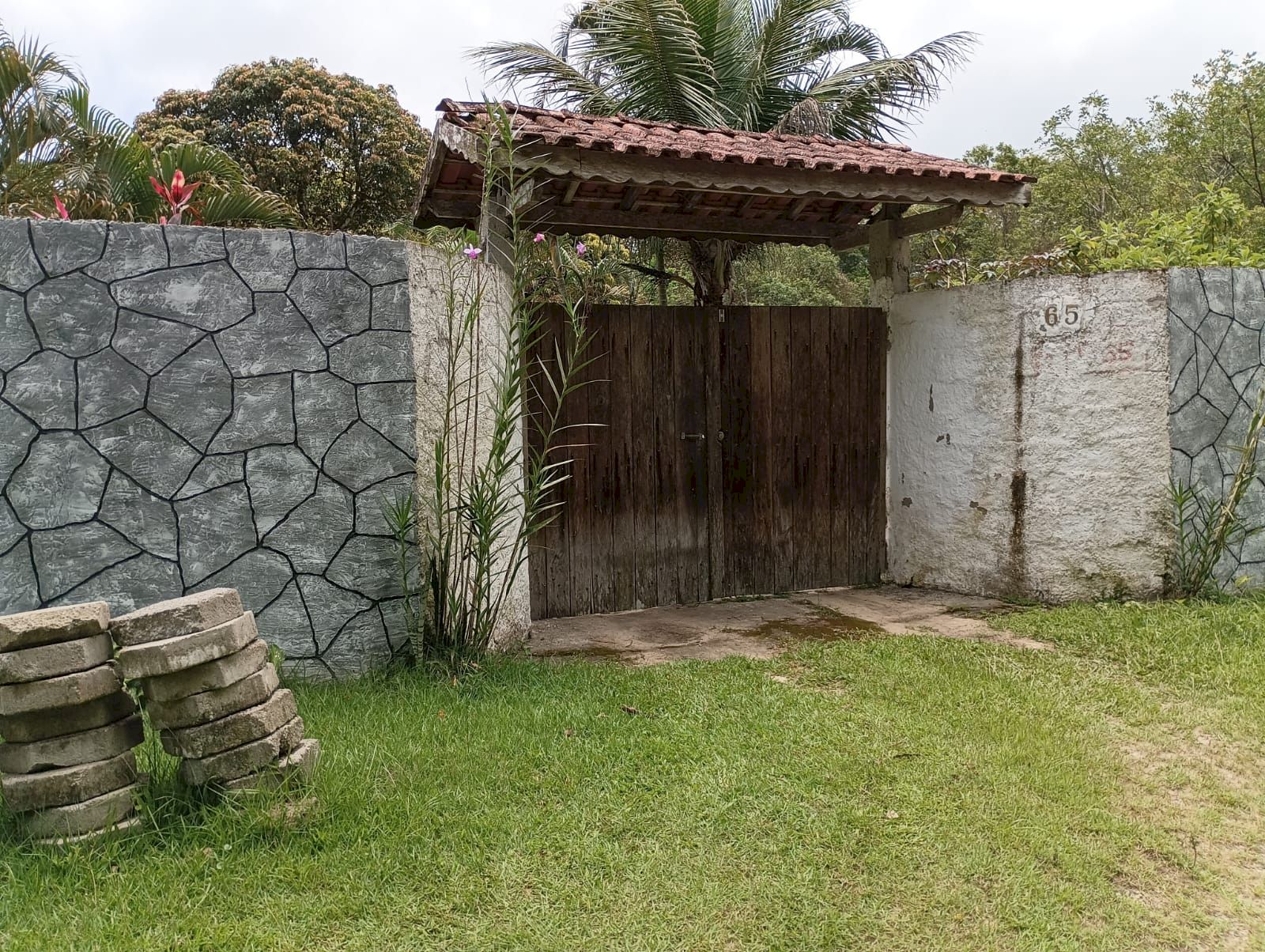 Casa Residencial - Ótima Localização