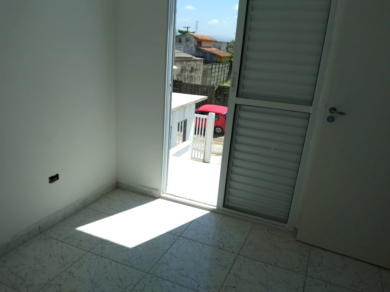 561fee6f70ecdea4d01676512089d054.jpg