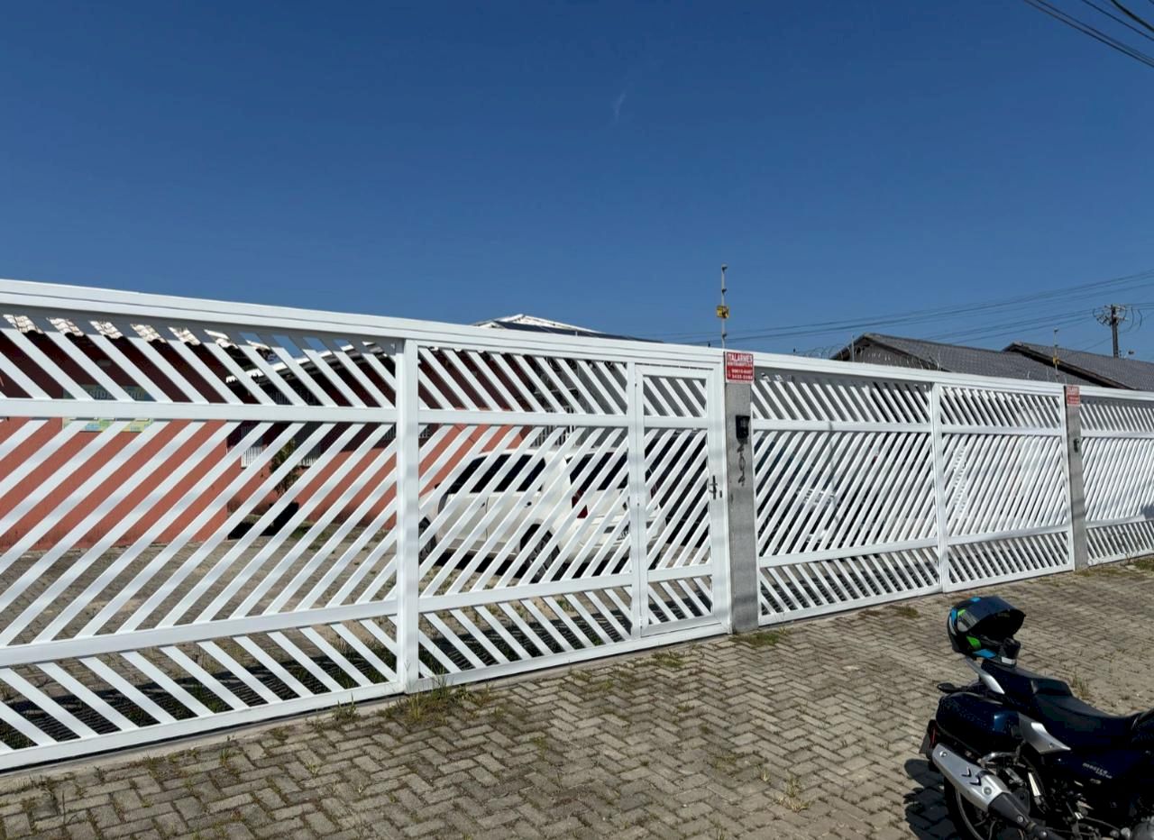 Casa Residencial - Ótima Localização