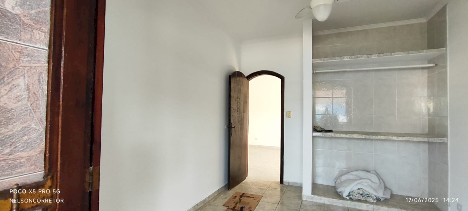 d820b16afa60bc6126ce581a63b22555.jpg