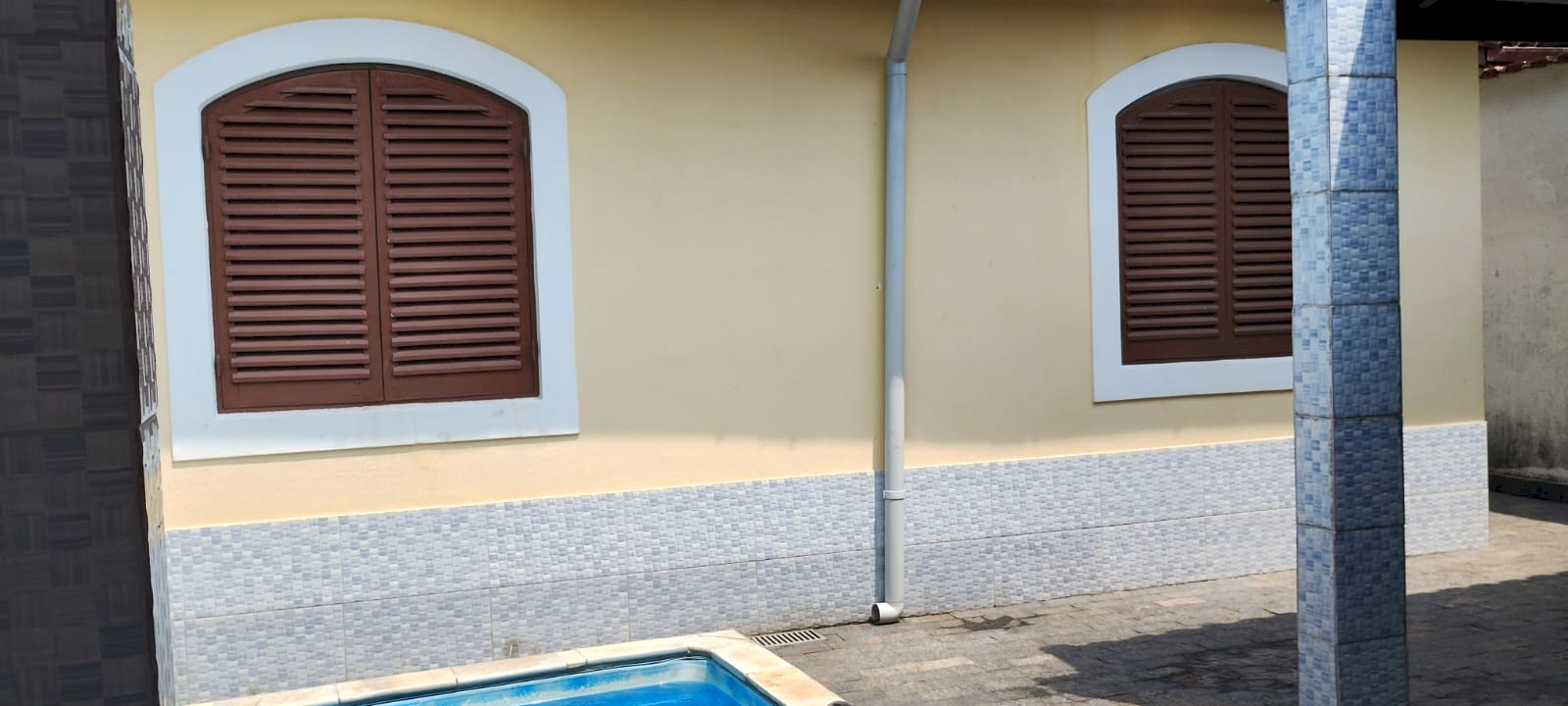 e88508a1996726d17ac56b9f41a8349e.jpg