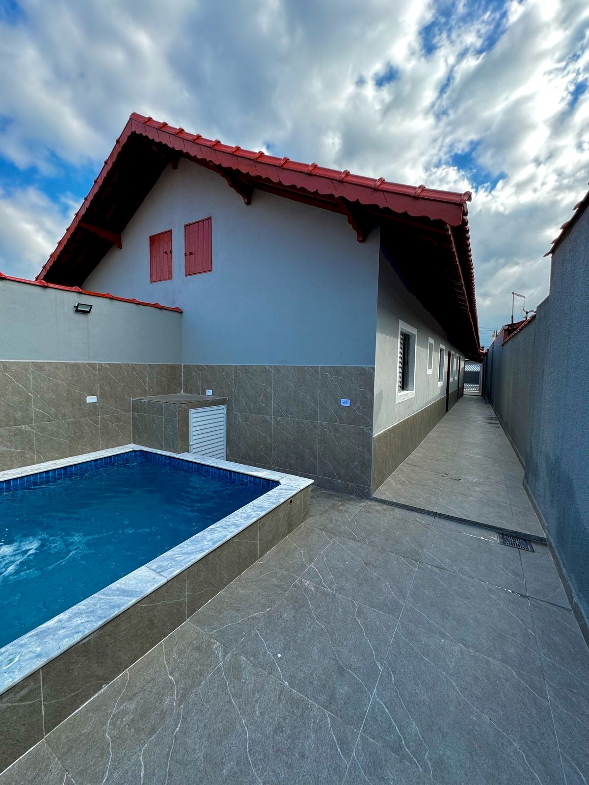 Casa Residencial - Ótima Localização