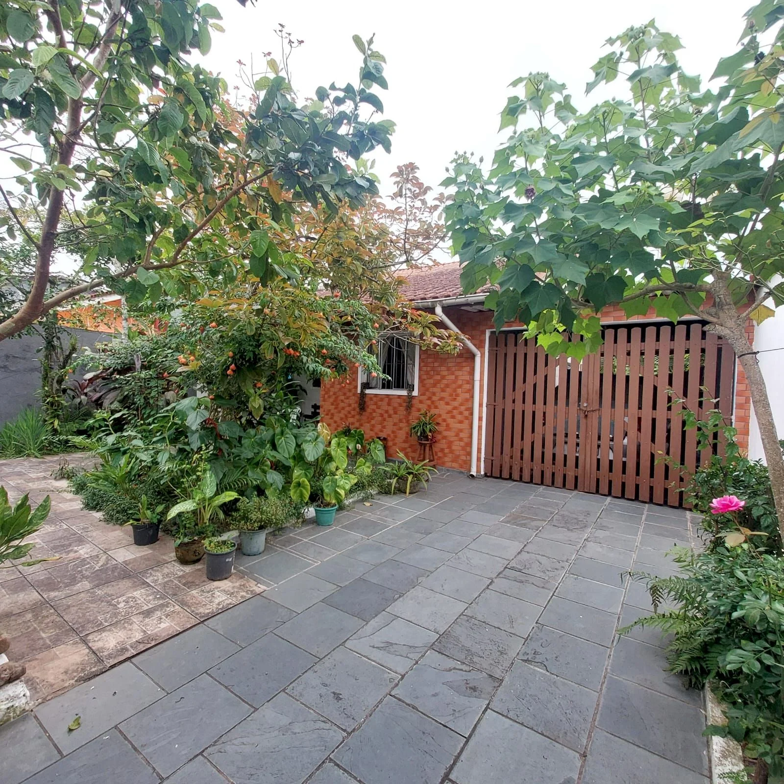Casa com 2 dormitórios no bairro Suarão