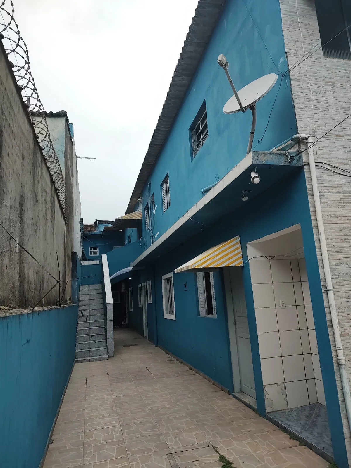 5 Kitnets com 1 dormitório no bairro Laranjeiras