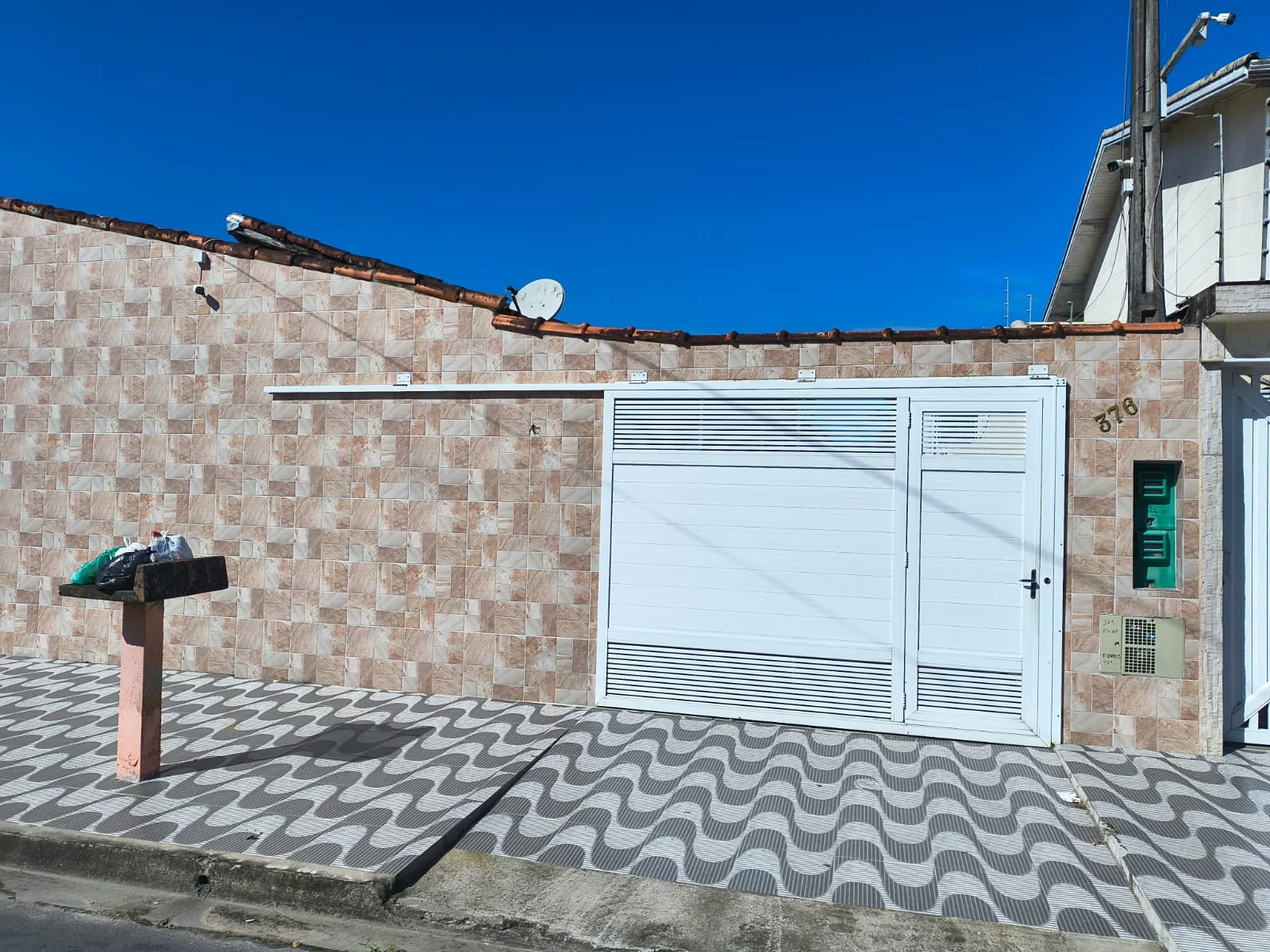 Casa com 2 dormitórios próximo à praia no bairro Belas Artes