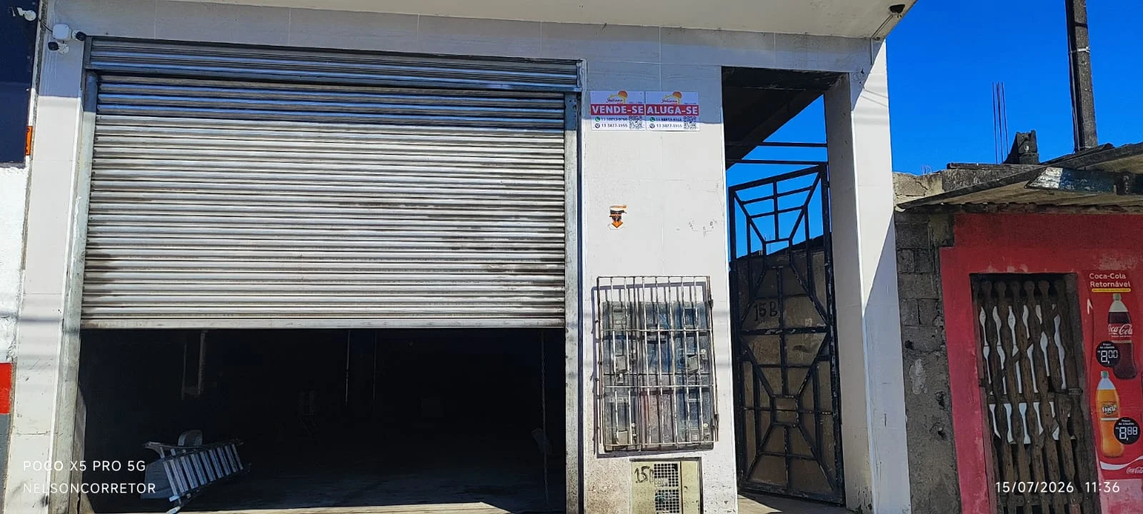 Salão comercial com 2 Casas 2 dormitórios e 1 dormitorio no bairro Laranjeiras