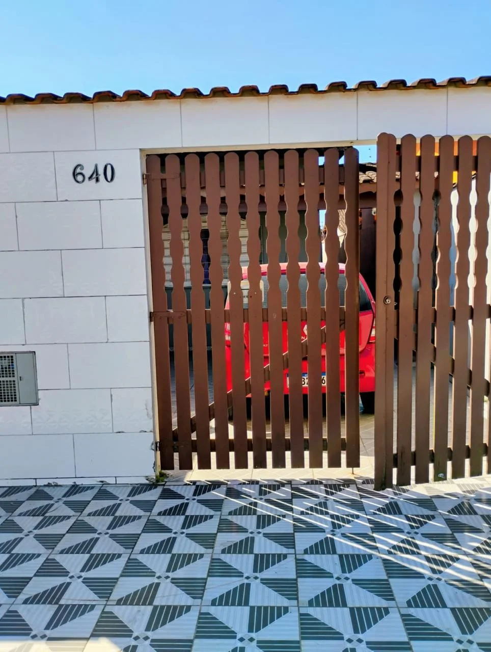 Casa com 2 dormitórios no bairro Itaguaí
