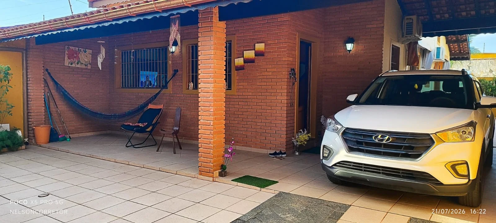 Casa com 3 dormitórios próximo à praia no bairro Nova Itanhaém