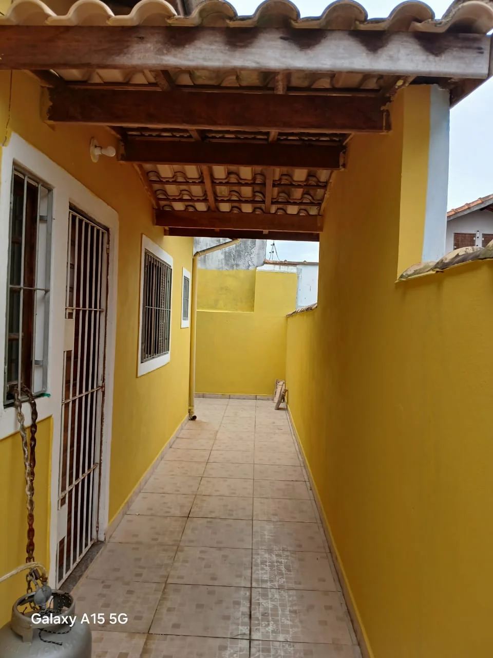 Casa com 2 dormitórios no bairro Nova Itanhaém