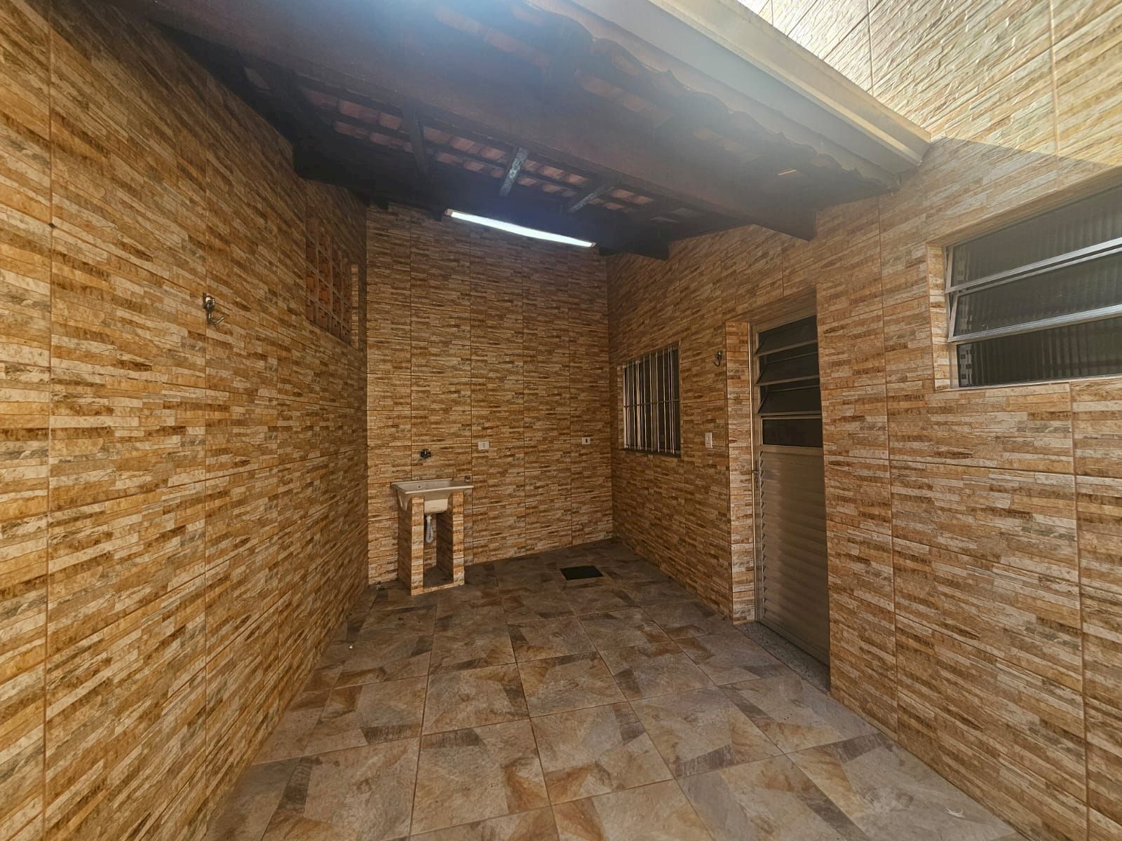 Sobrado Residencial - Ótima Localização