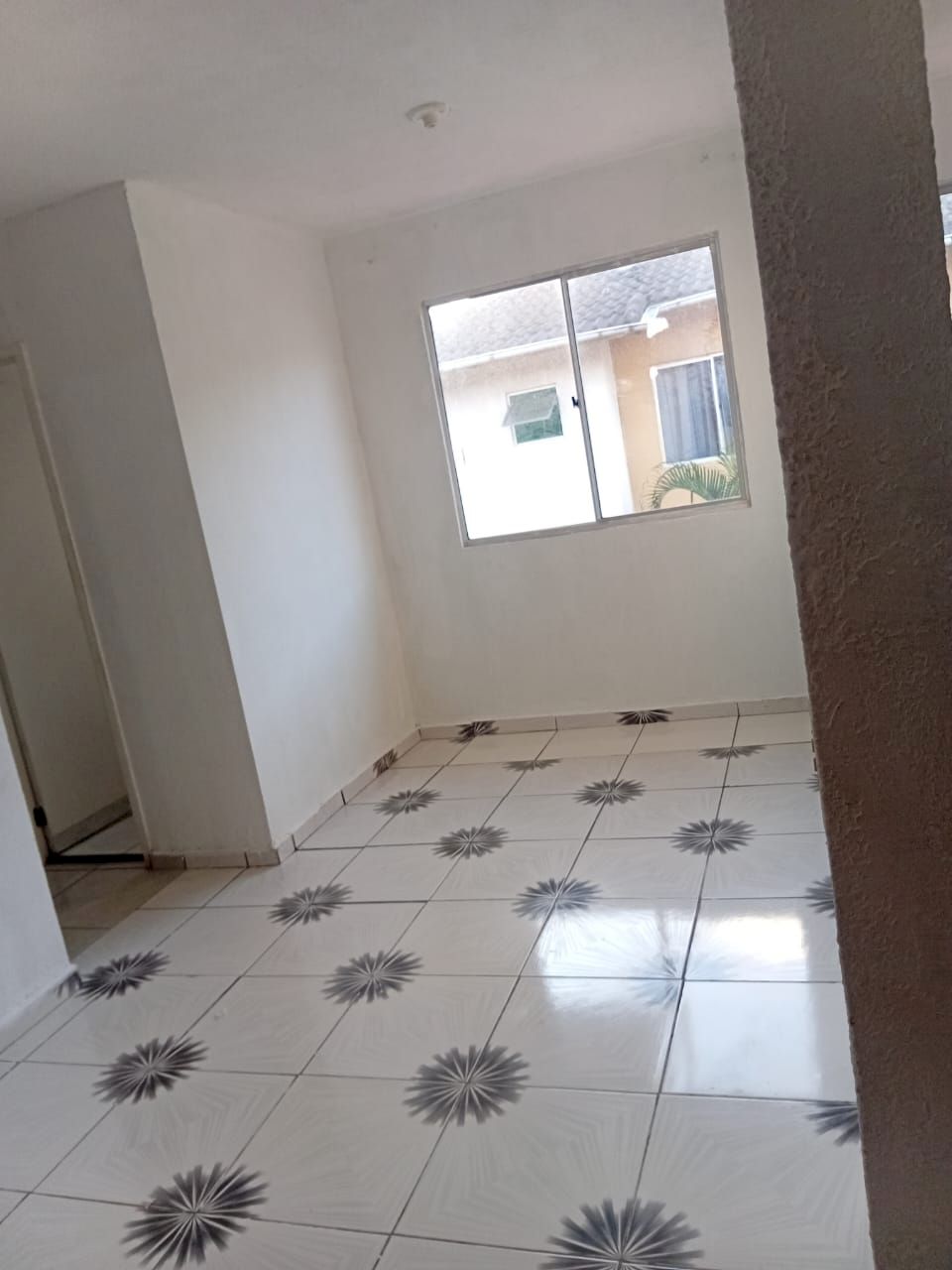 Apartamento Residencial - Lado pista