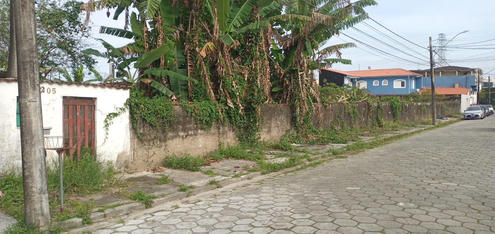 Terreno com 1380m²
